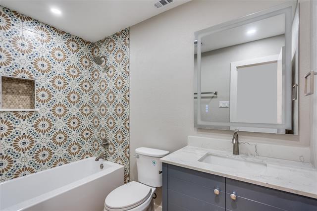 Building Photo - 516 Ridgemont Dr