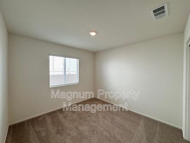 Building Photo - 31050 Rosebud Dr