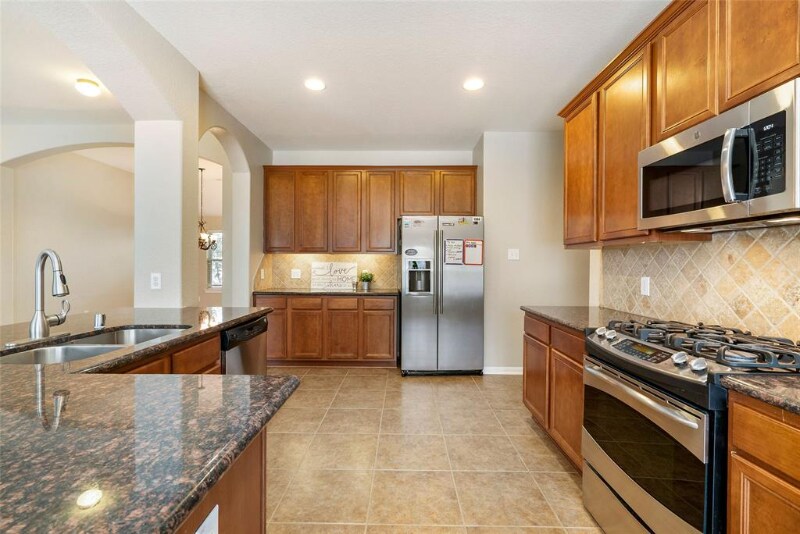 Building Photo - 139 N Hawkhurst Cir