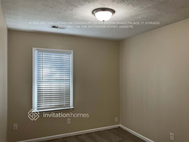 Building Photo - 150 Wilbur Ln