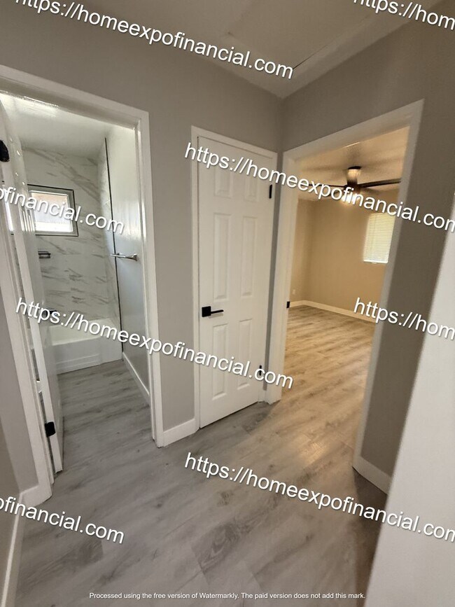 Building Photo - 2840 McKinley St