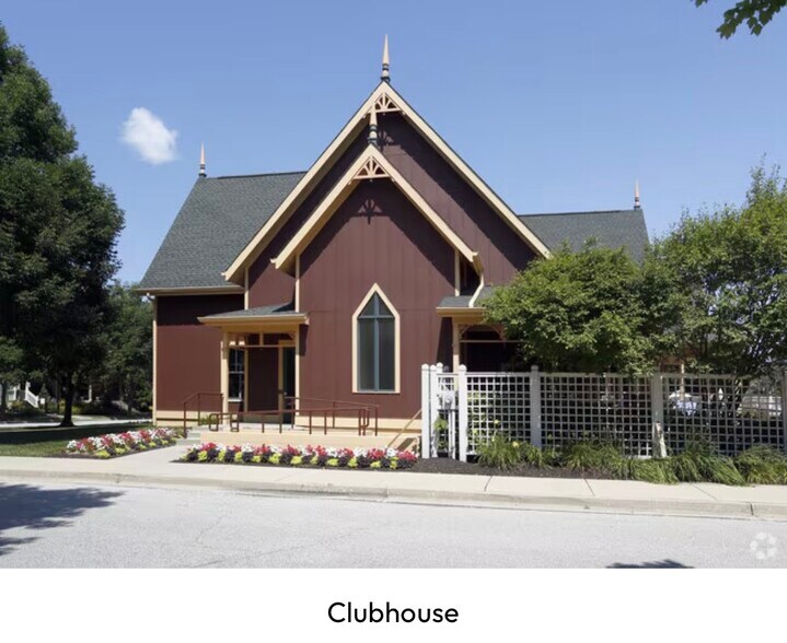 Clubhouse-Pool/Gym - 12833 Tradd St