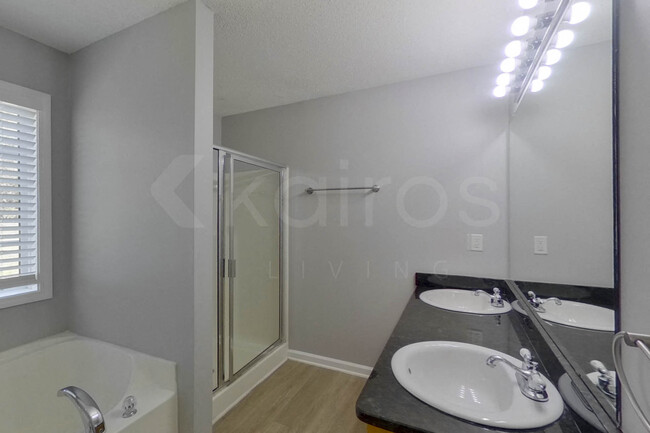 Building Photo - 118 Vineyard Ridge Dr
