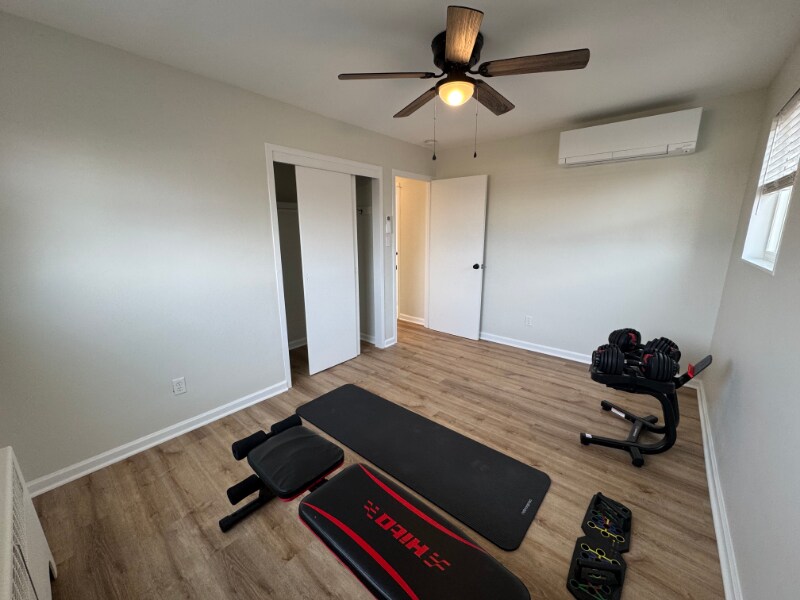 Building Photo - 2129 19th St N