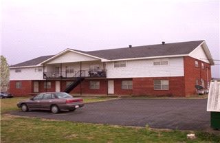 Primary Photo - 306 E Knoxville St
