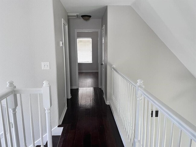 Building Photo - 1150 Arbor Knot Dr