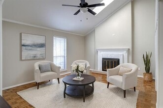 Building Photo - 2105 Wheaton Dr