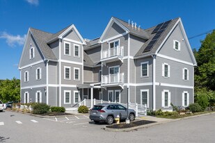 Building Photo - The Village at Greenbush