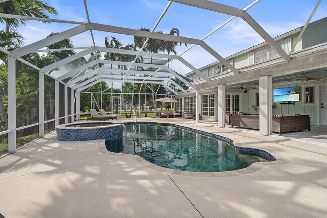 Building Photo - 864 Whippoorwill Row