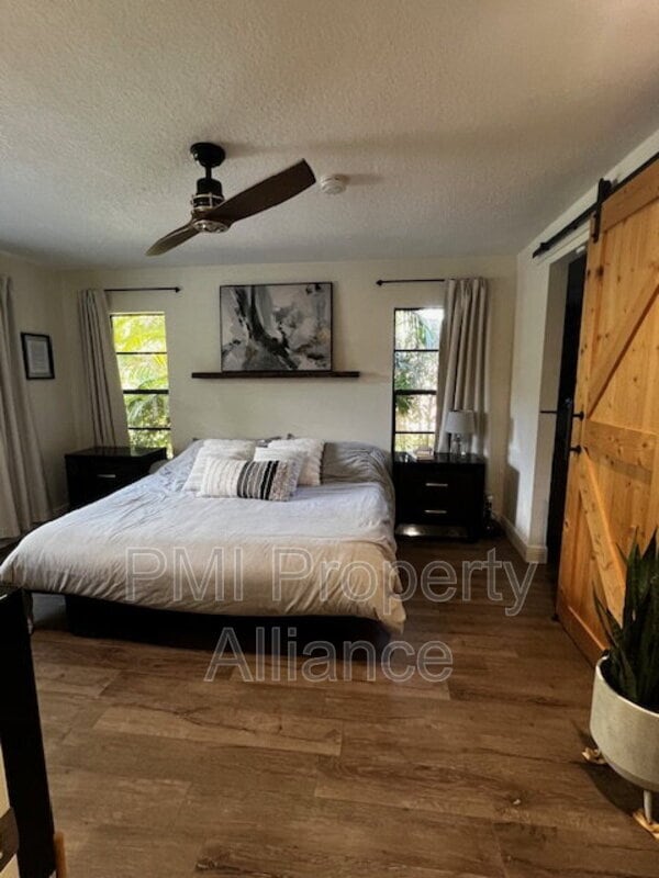 Building Photo - 4044 Tenita Dr