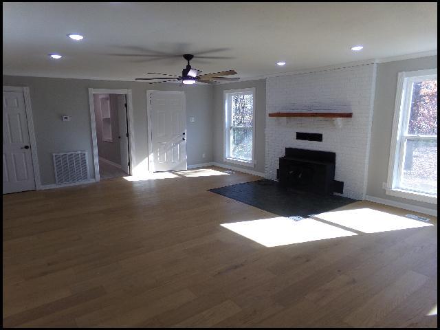 Building Photo - 912 Bumpus Rd