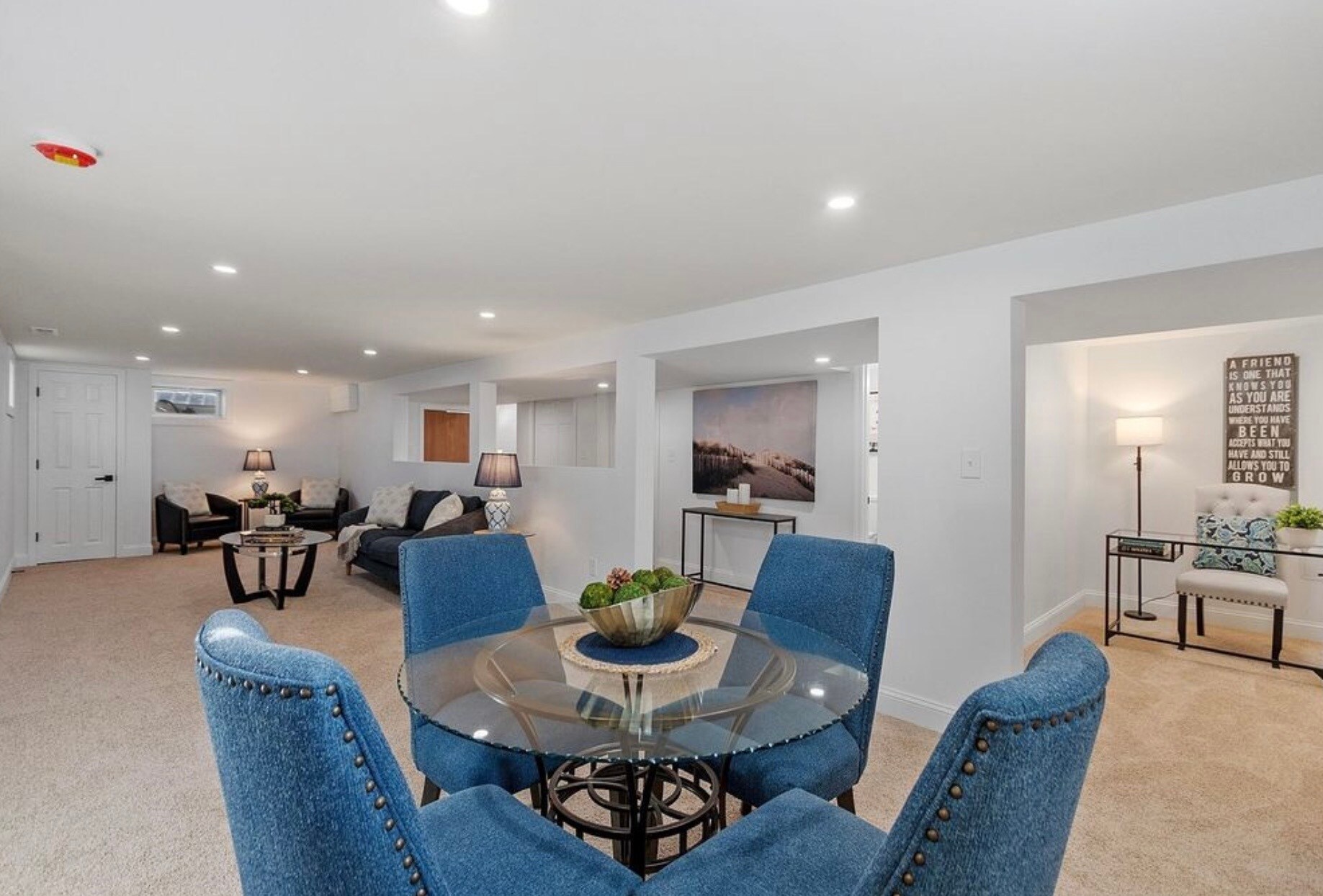 Building Photo - 13 Centerville Dr