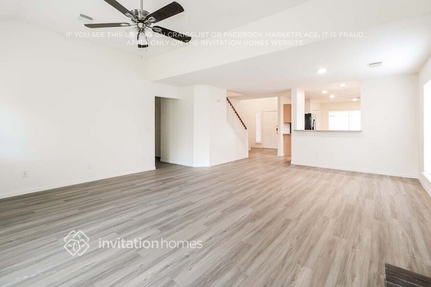 Building Photo - 5742 Forest Timbers Dr