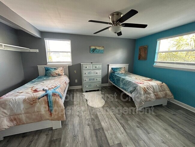 Building Photo - 12731 82nd Avenue N