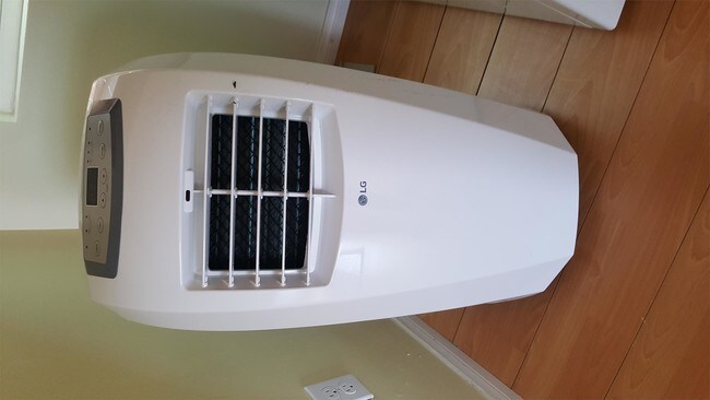 Building Photo - 3138 Collier Ave