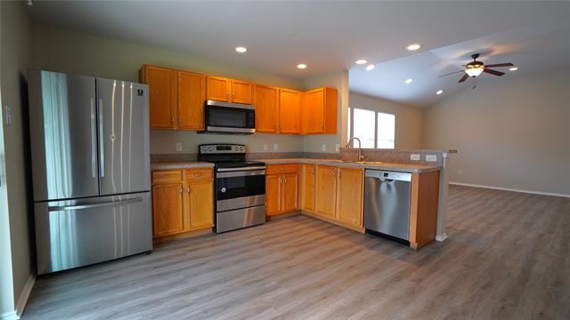 Building Photo - 2028 Wildwood Dr