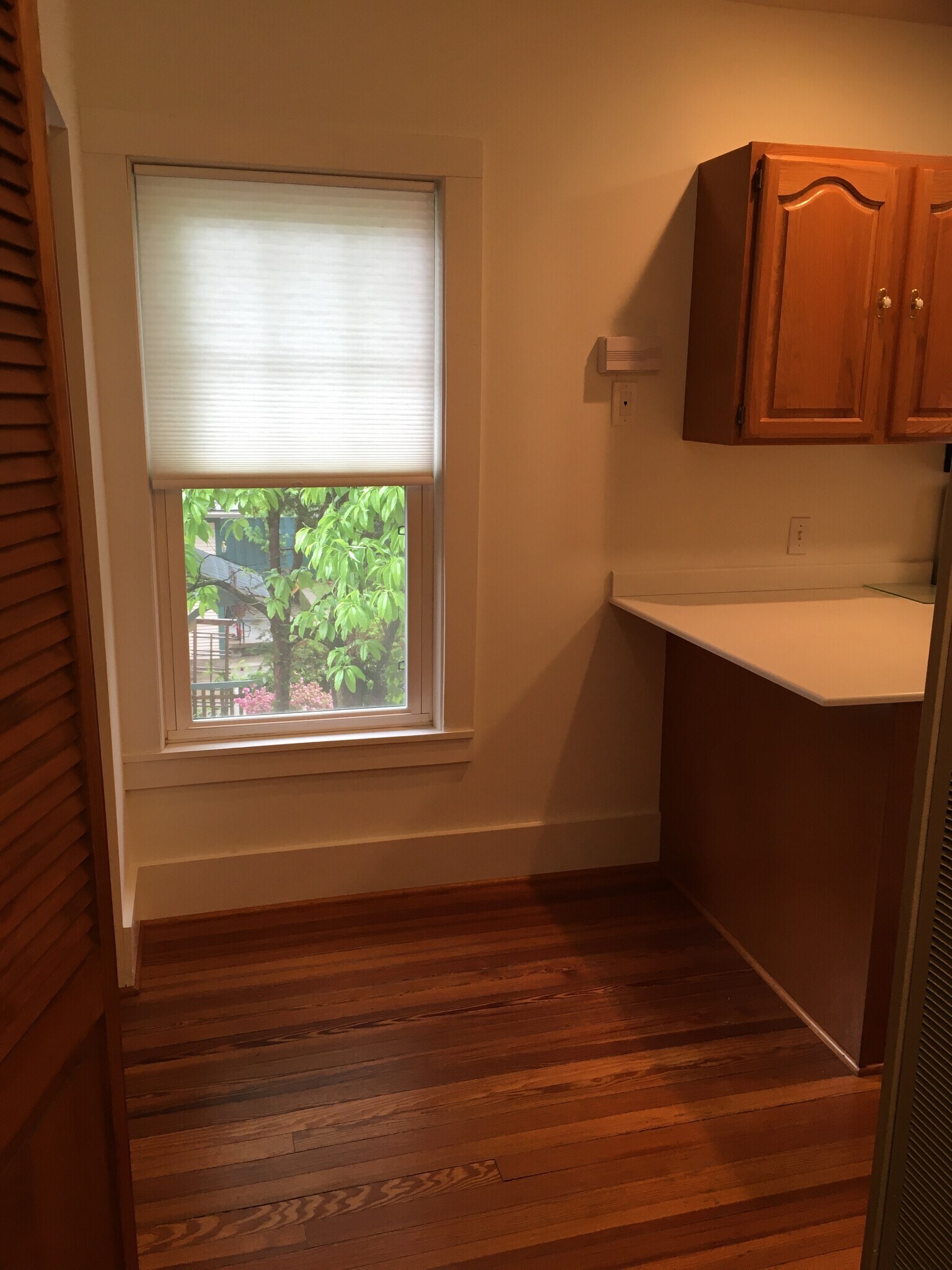 Kitchen dining nook - 14 Conewango Ave