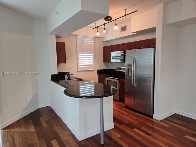 Building Photo - 7275 SW 89th St