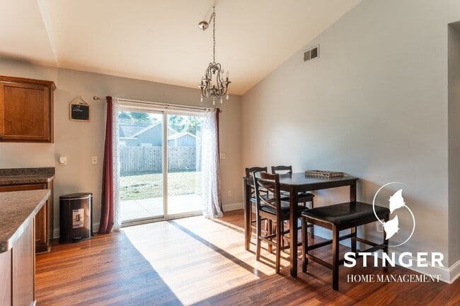 Building Photo - 46 Spearmint Cir