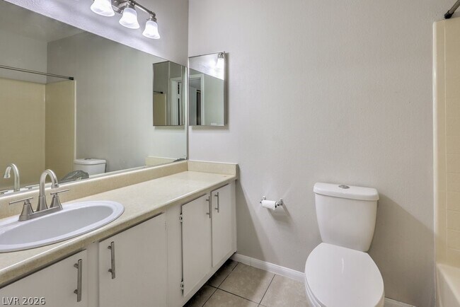 Building Photo - 2981 Country Manor Ln