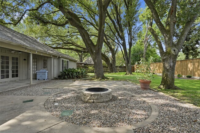 Building Photo - 12435 Kimberley Ln