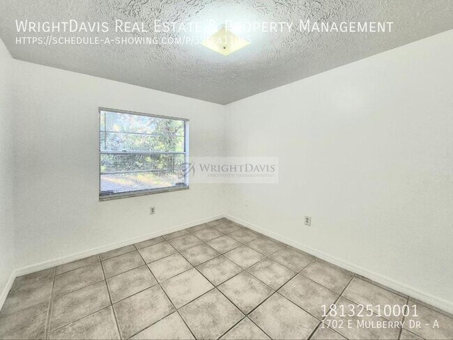 Building Photo - 1702 E Mulberry Dr