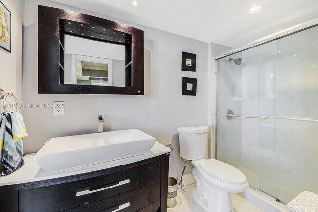 Building Photo - 5838 Collins Ave