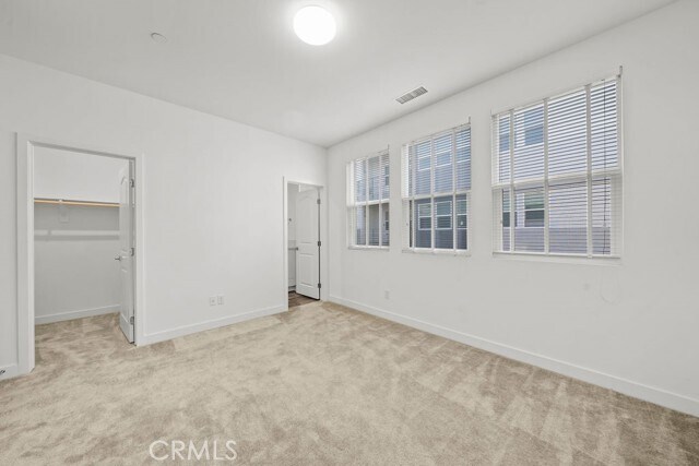 Building Photo - 1422 S Urbana St