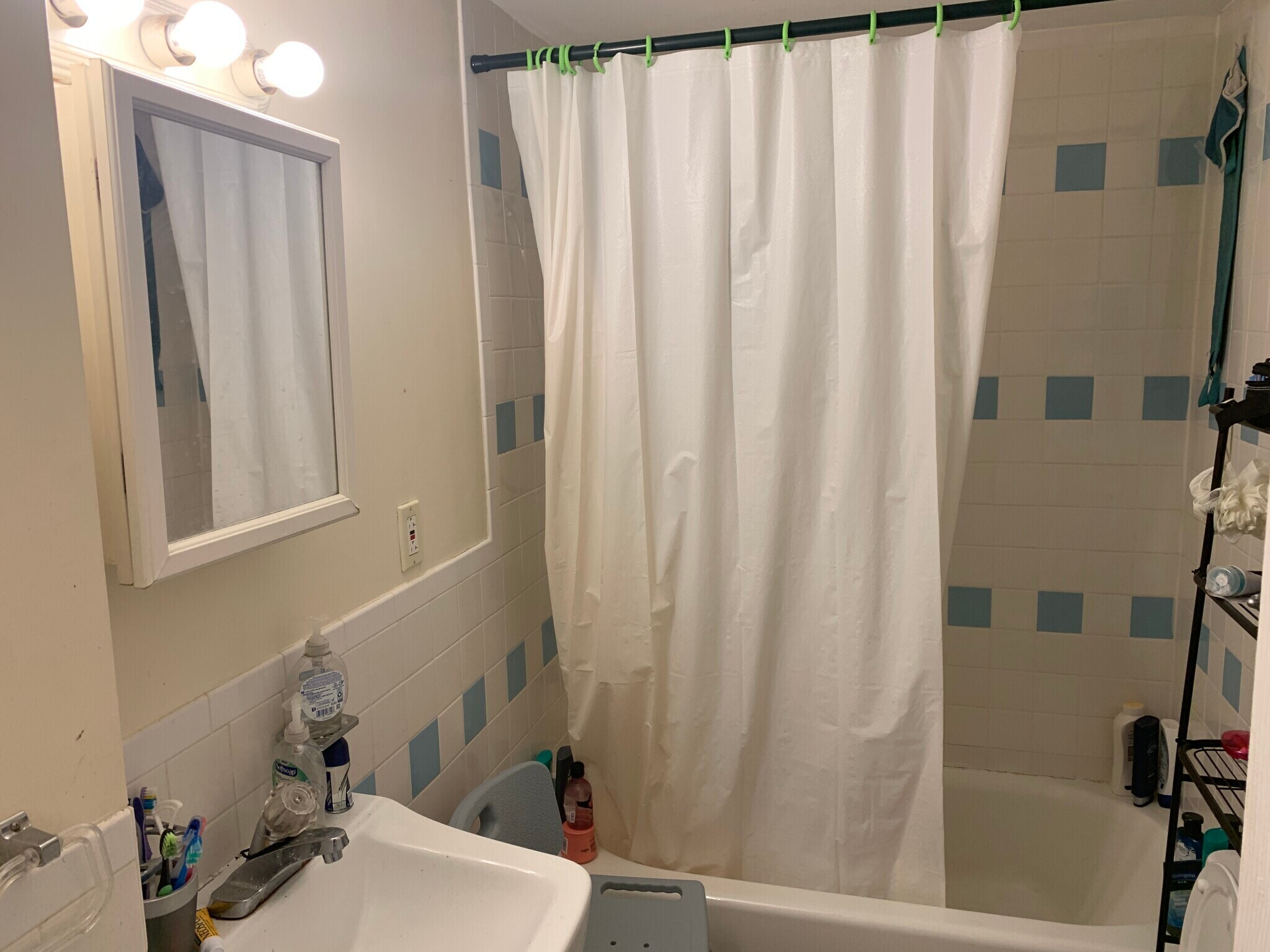 Building Photo - 88 Hammond St