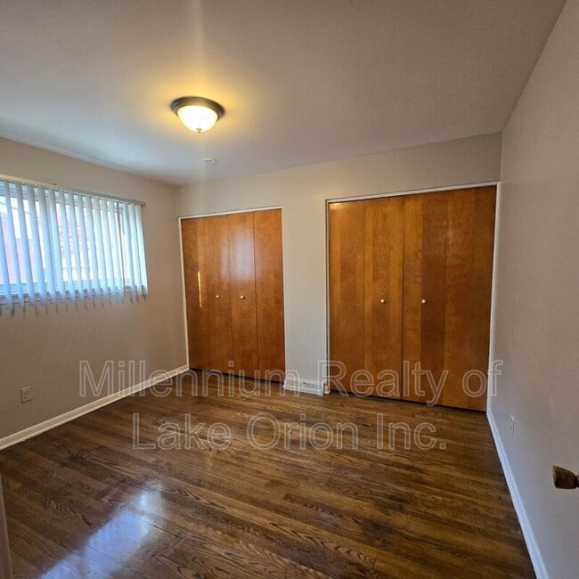 Building Photo - 11539 Hanford Dr