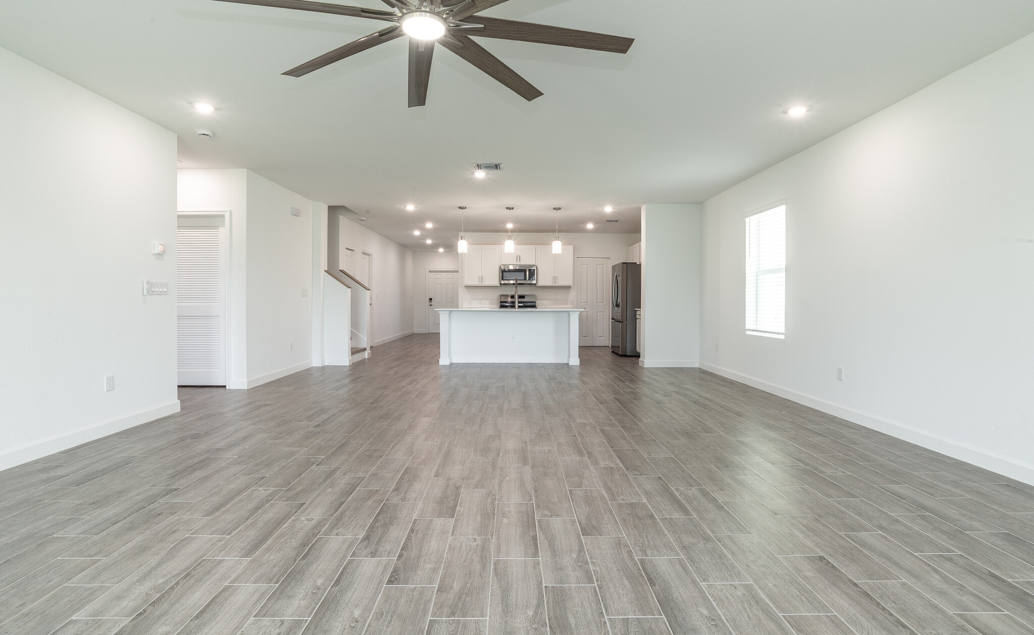 Building Photo - 6378 NW Windwood Way
