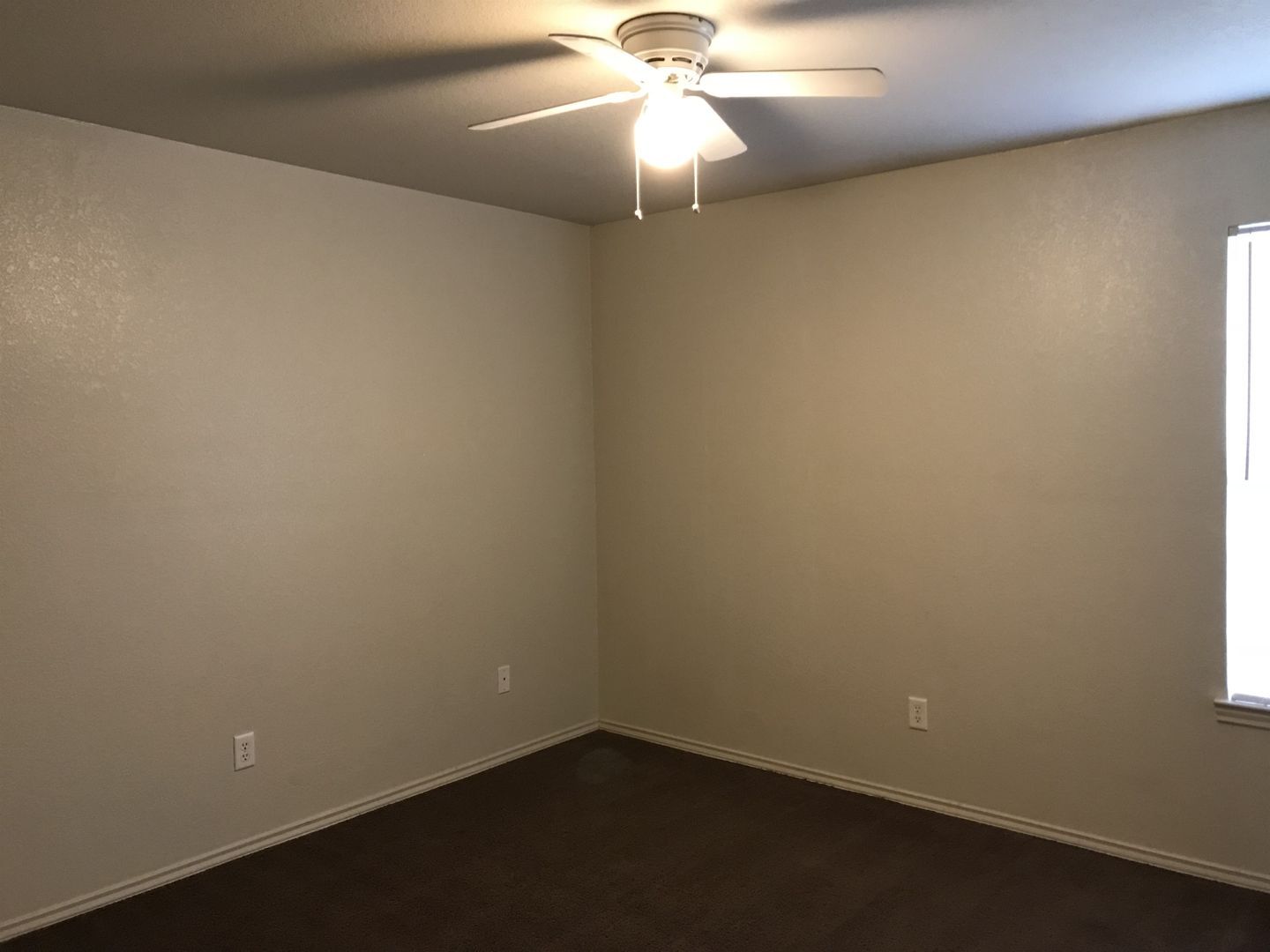 Building Photo - 3603 Malibu Ln