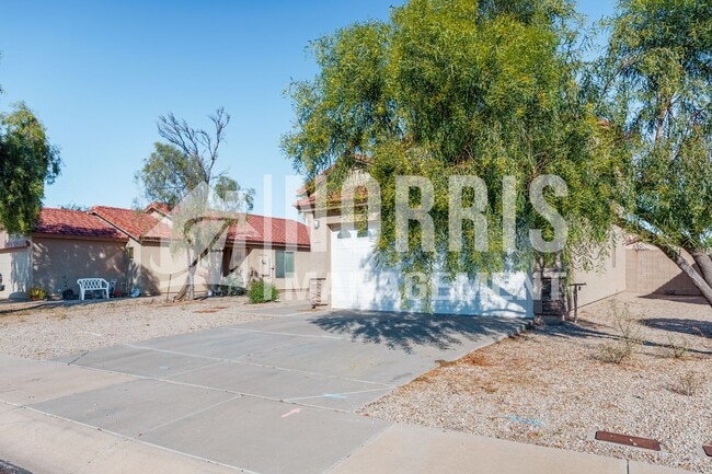 Building Photo - Beautiful Updated Home with ALL Appliances