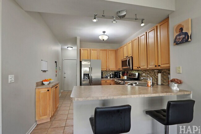 Building Photo - 750 Dillon Ct