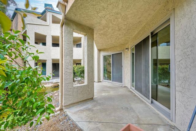 Building Photo - 9715 Mesa Springs Way
