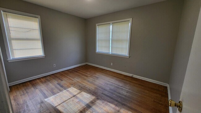 Building Photo - 4697 Grecco Dr