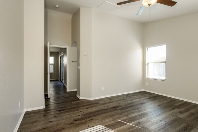 Building Photo - 3565 S 257th Ln