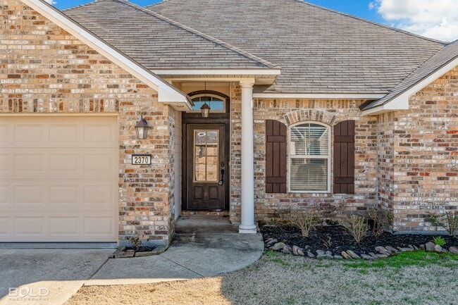 Building Photo - 2370 Tallgrass Cir