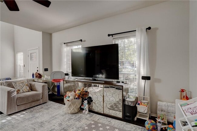 Building Photo - 6630 Hillside Terrace Dr