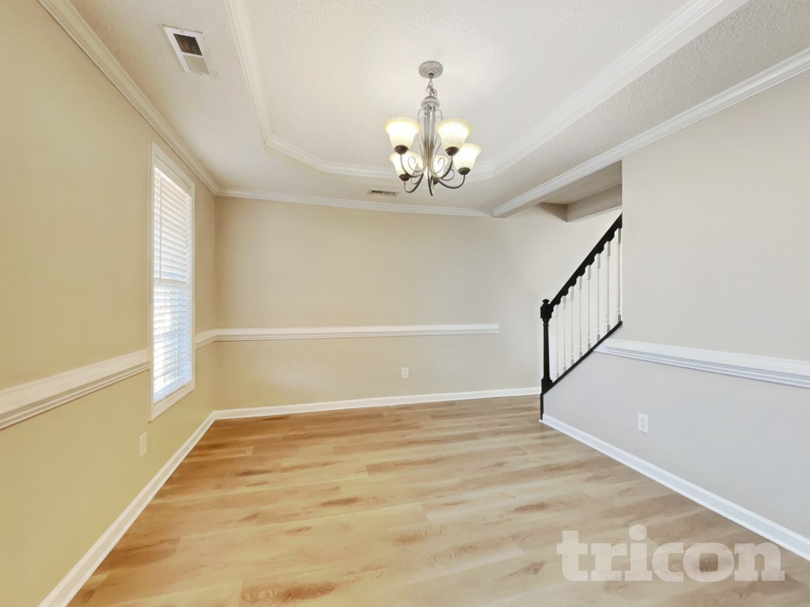 Building Photo - 226 Linden Rd