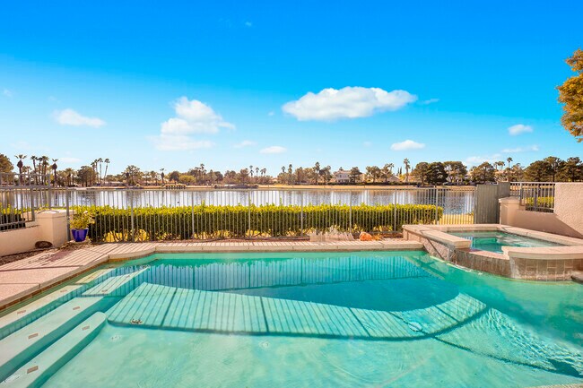 Building Photo - 2533 Seascape Dr