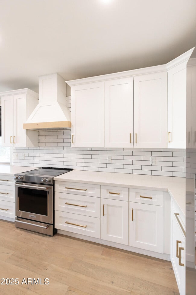 Building Photo - 26603 N 75th Dr