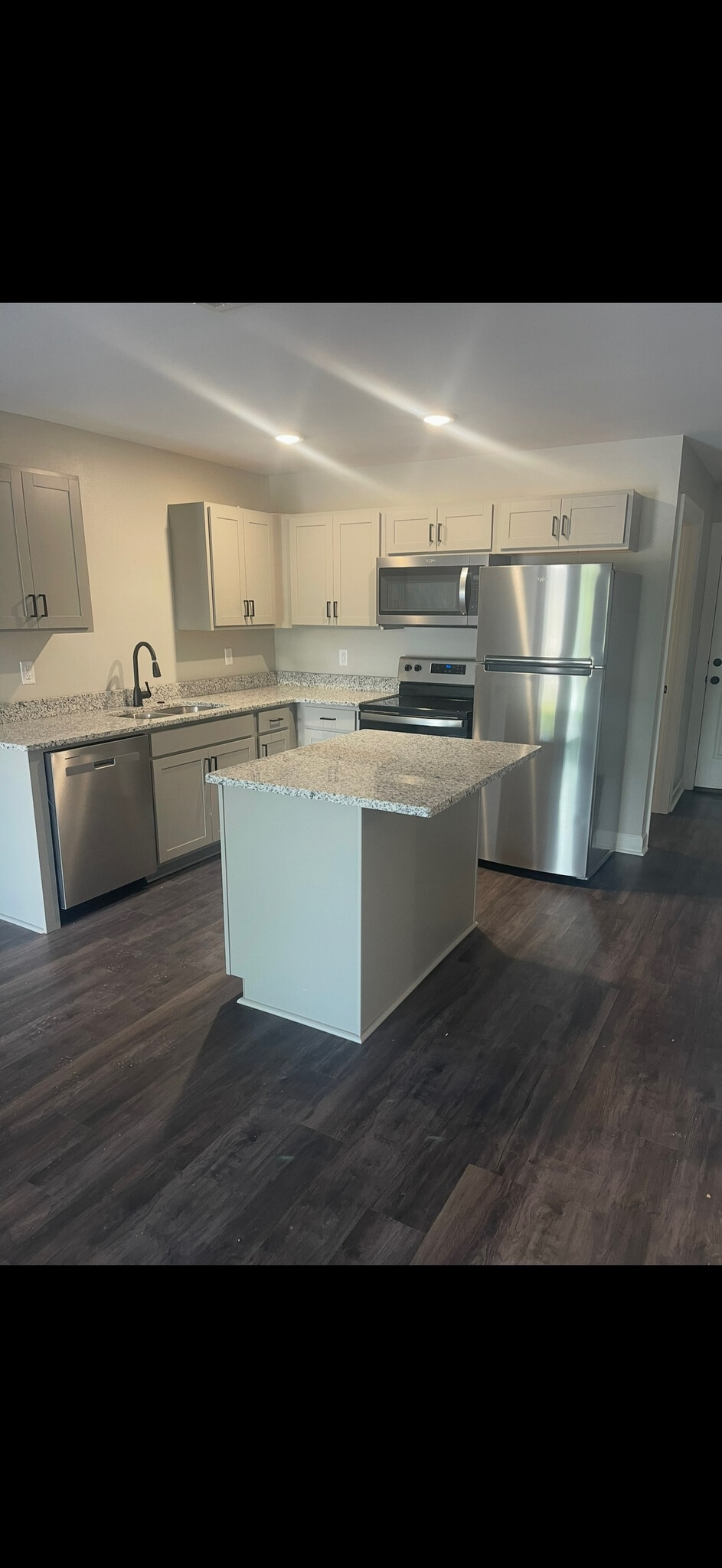 KITCHEN - Cottonwood