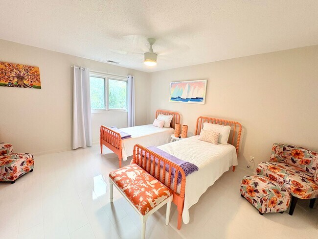 Building Photo - 23 Bellhaven Way