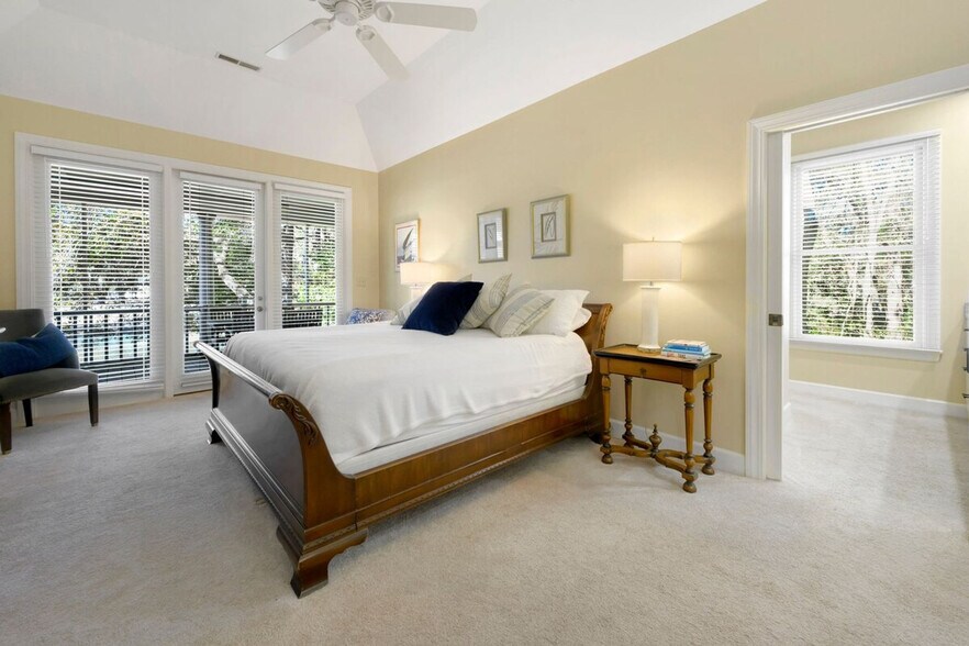 Building Photo - 125 Brandon Way