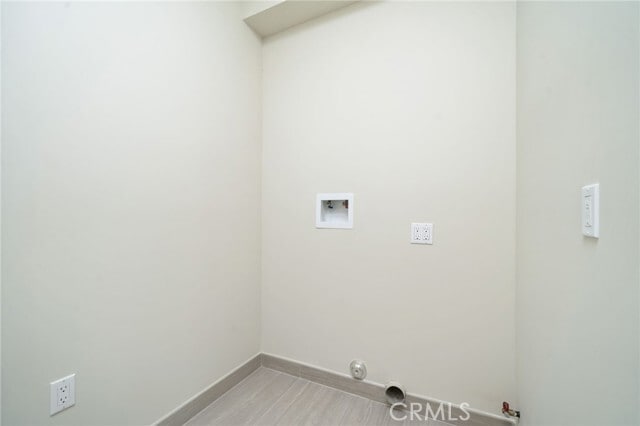 Building Photo - 800 N Amelia Ave