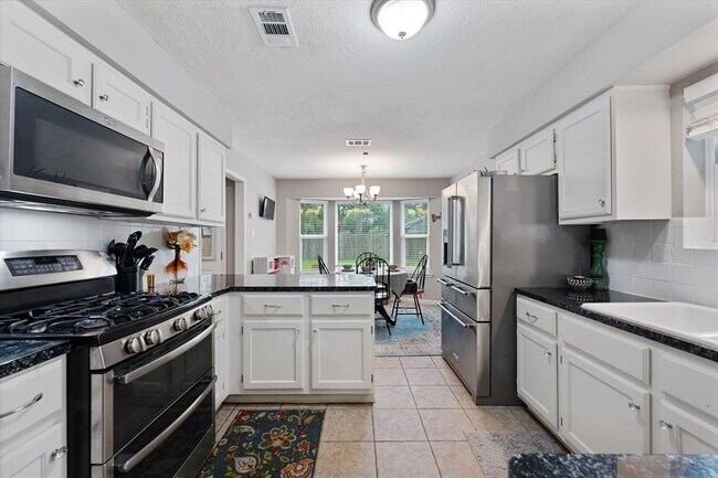Building Photo - 30307 Thorsby Dr