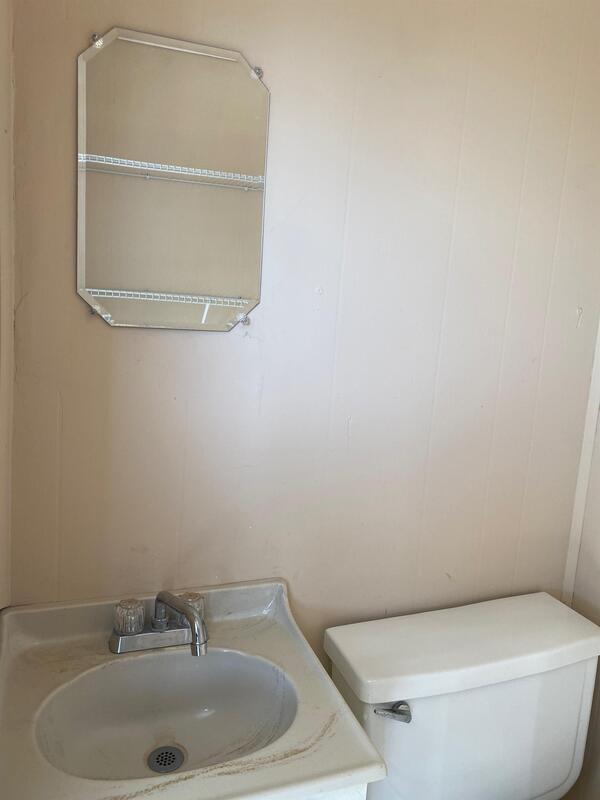 Building Photo - 4000 Gulf Terrace Dr