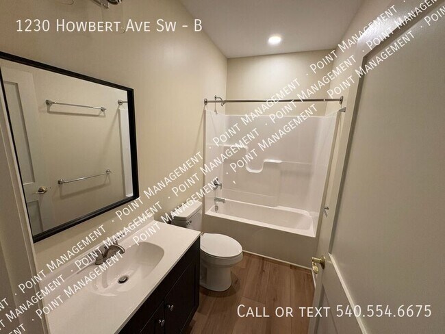 Building Photo - 1230 Howbert Ave SW