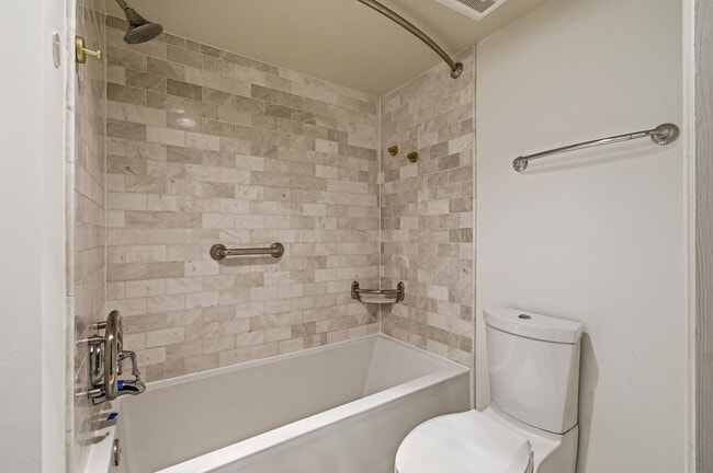 Building Photo - 1440 N Street NW